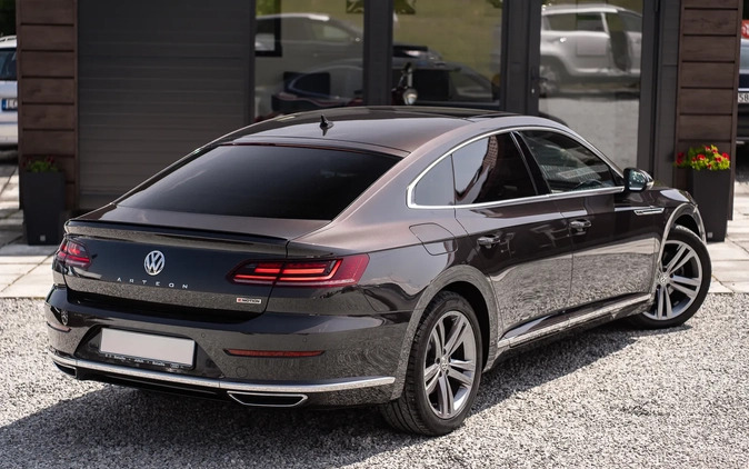 Volkswagen Arteon cena 126600 przebieg: 168000, rok produkcji 2018 z Chełm małe 781